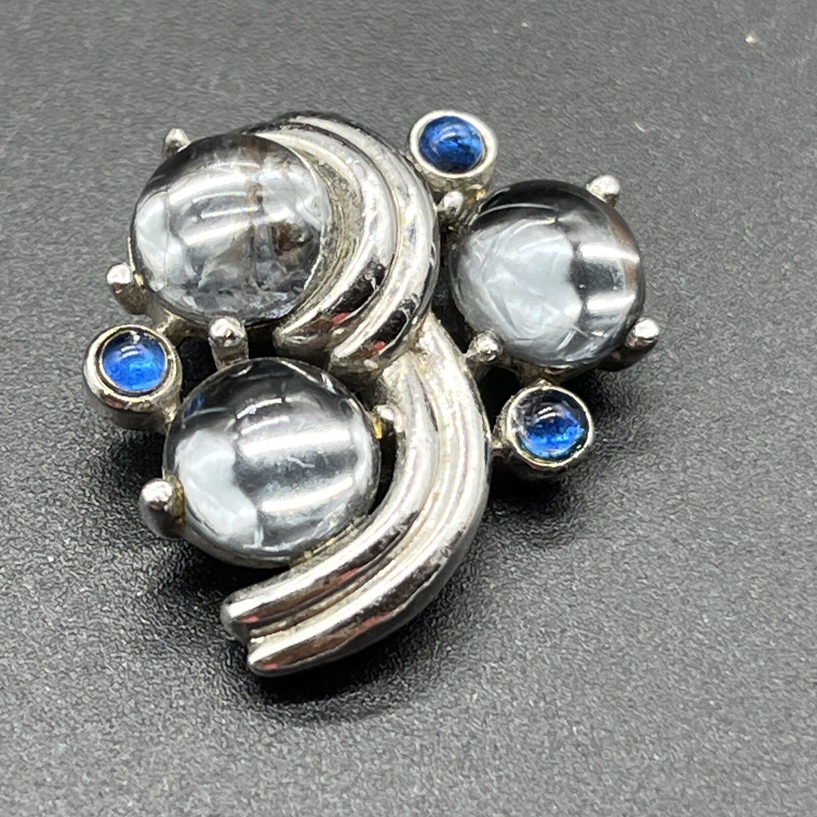 Vintage Gripoix Glass Clear & Blue Cabochon Silver Tone Pendant