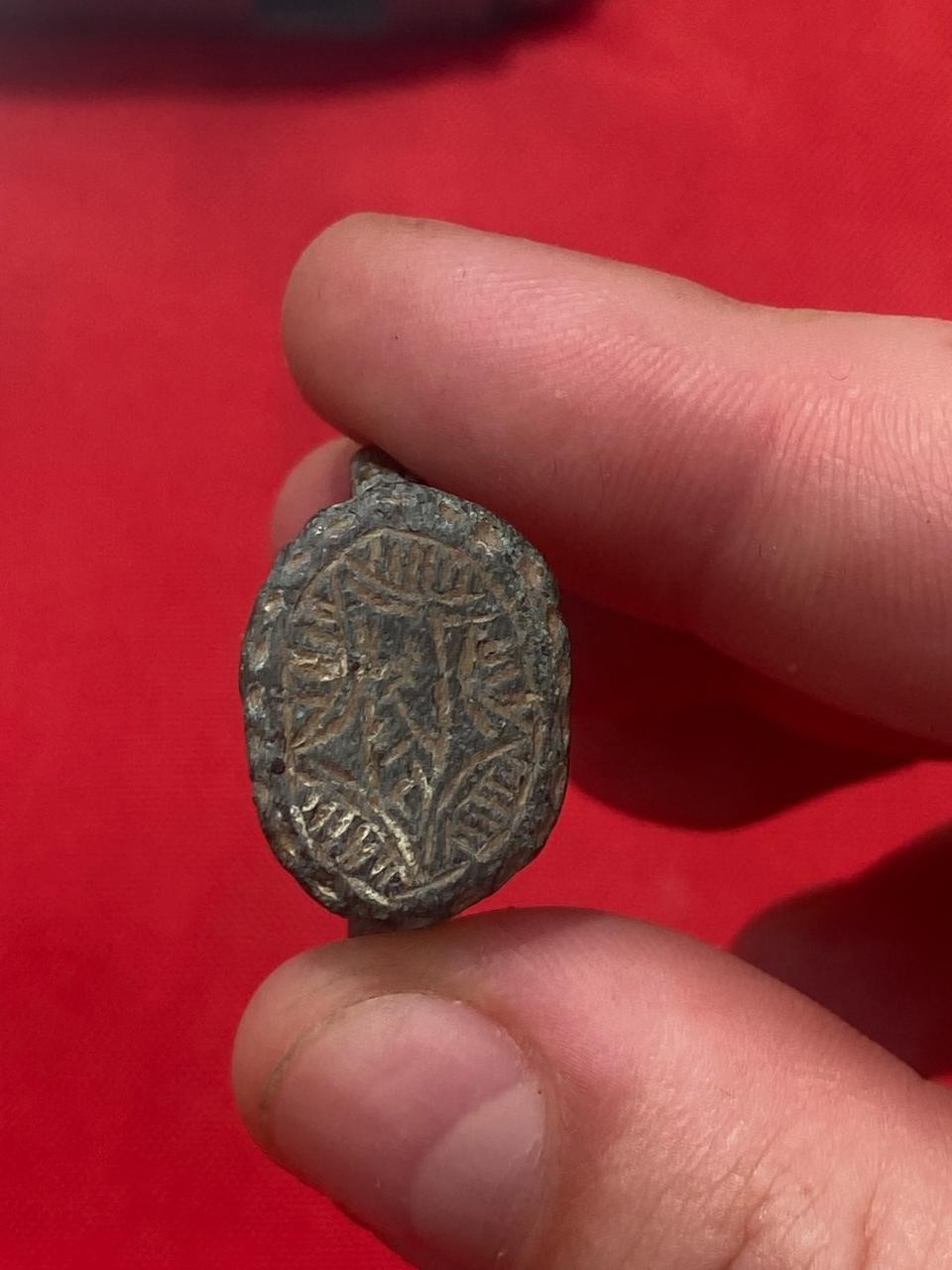RARE Greek Ancient Greek Bronze Ring Decorative Design-Circa A53