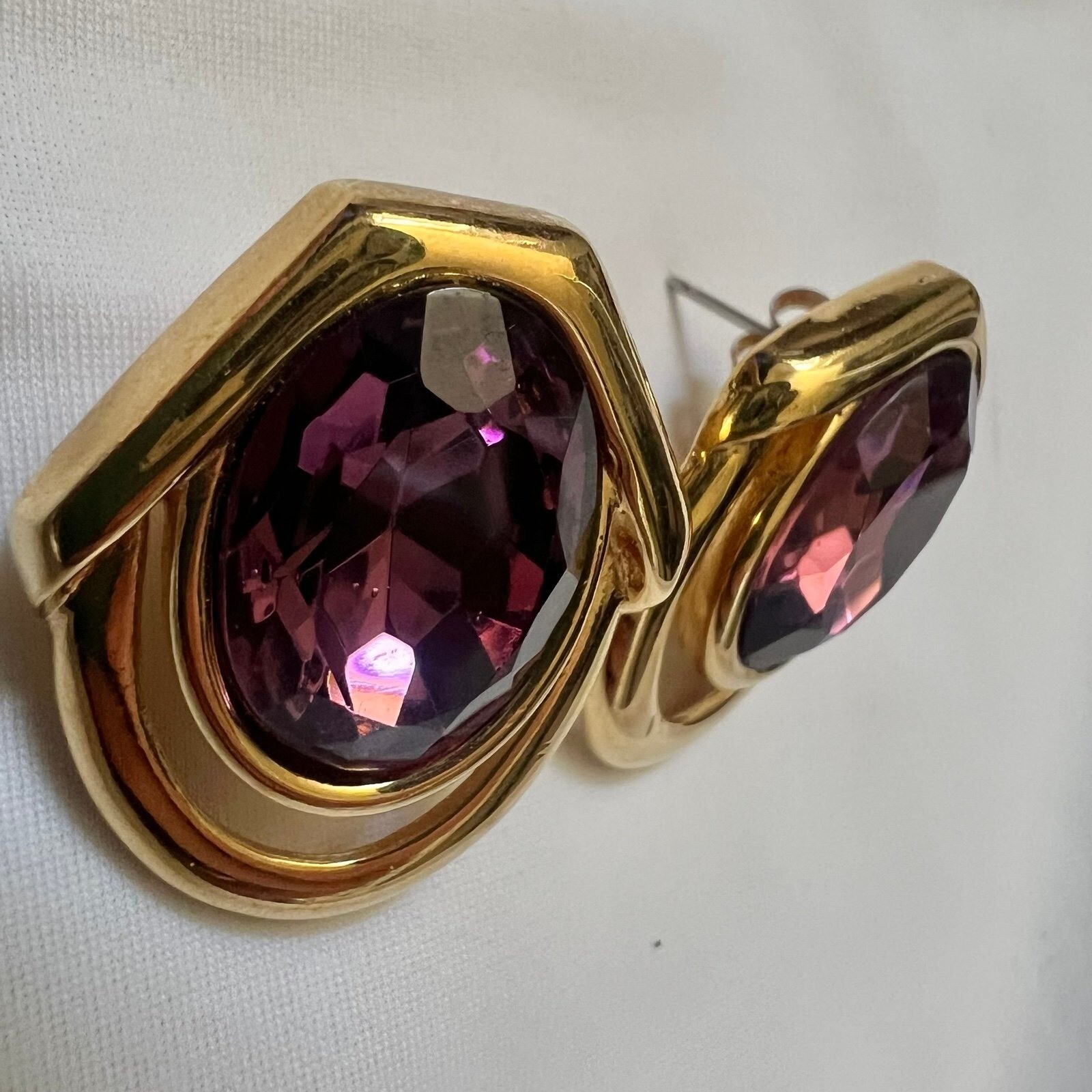 Monet Signed Purple Stone Gold Tone Costume Fashion Estate Earrings