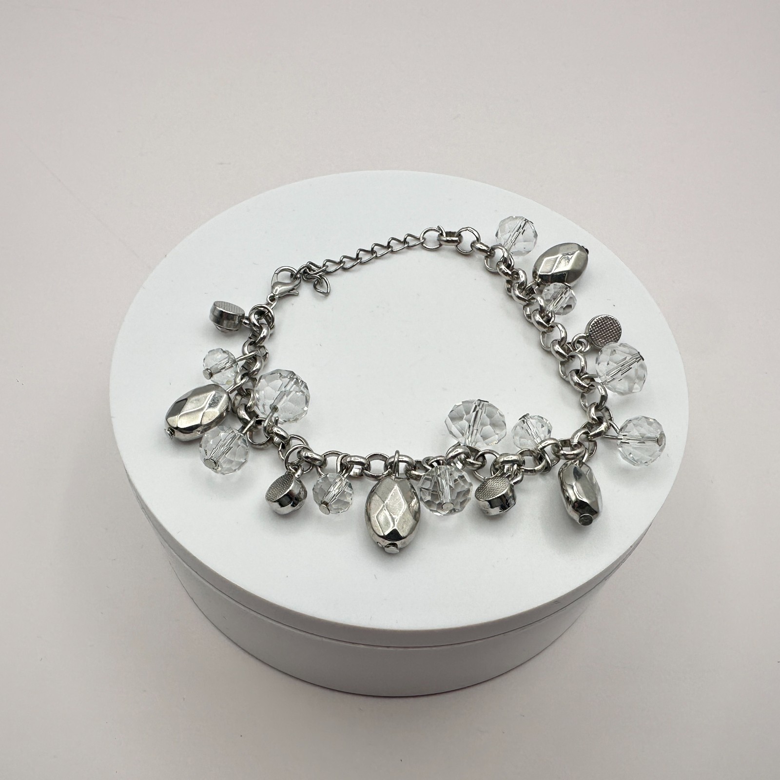 Vintage Y2K Silver Tone Faceted Beaded Charm Bracelet Women’s Classic Jewelry