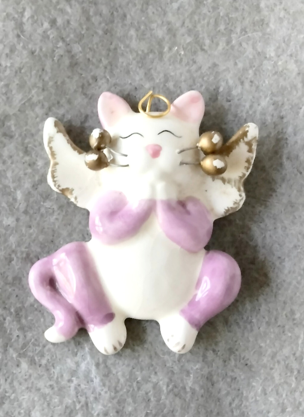 Vintage Amy Lacombe Ceramic Cat Angel Brooch “Angel Face” (173 – 2588)
