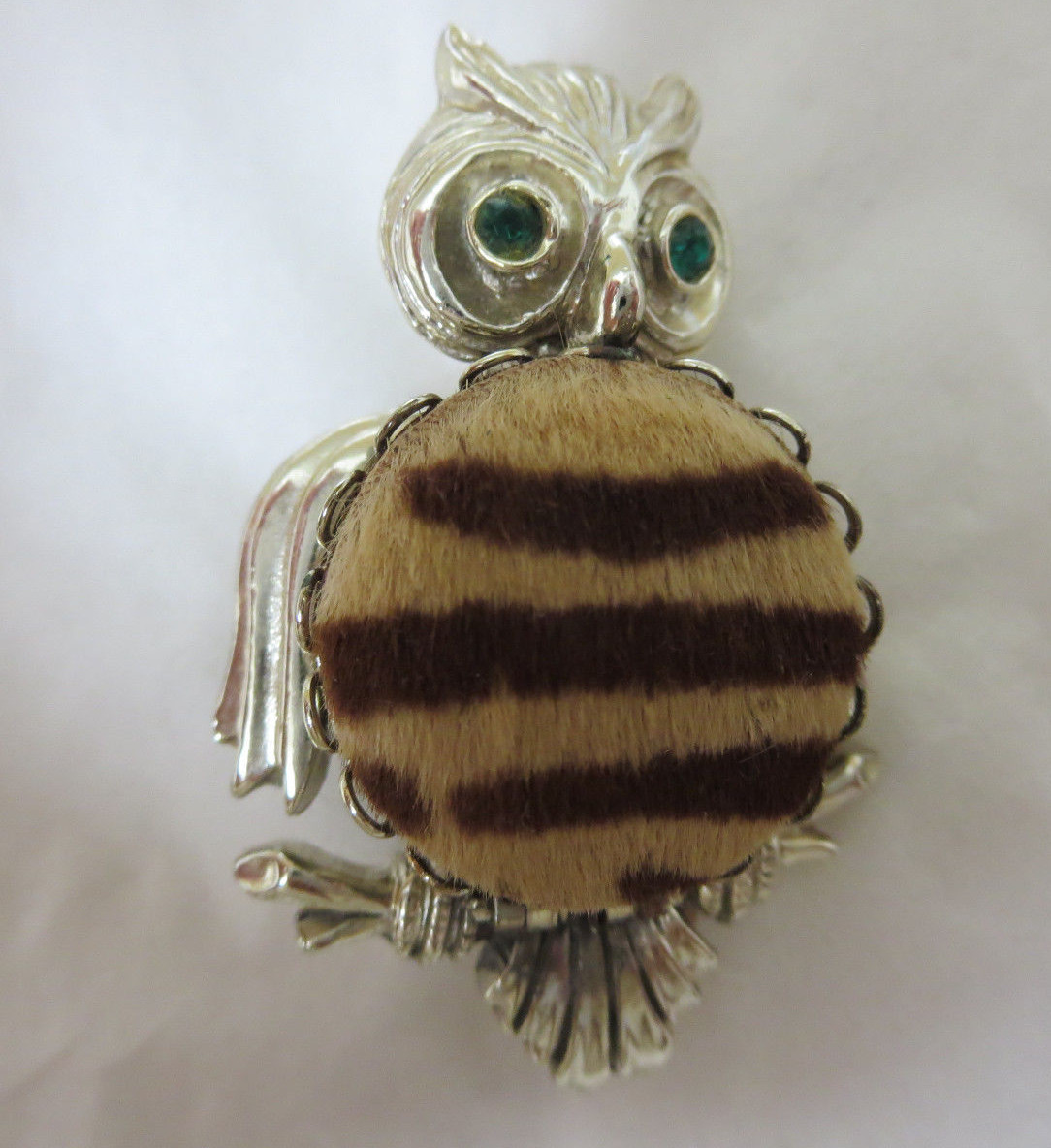 Vintage Gold Tone Locket Tan and Brown Faux Fur/Material Owl Brooch