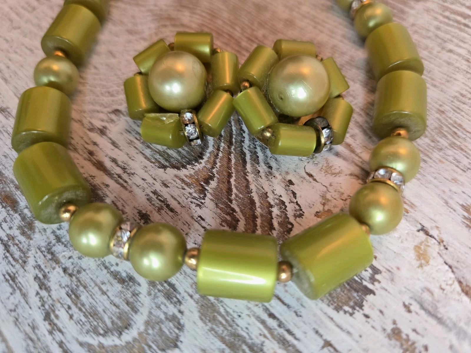 Vintage Lime Green Lucite Necklace Clip Earrings Set Rhinestone Spacer 16″ #450