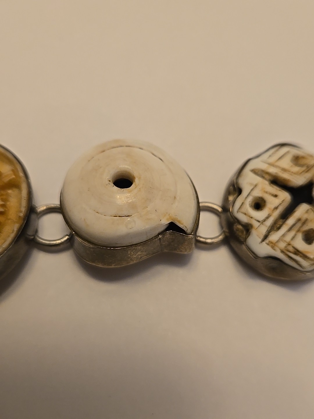 Large Amy Kahn Russell Sterling Silver And Carved Shell & Wood?