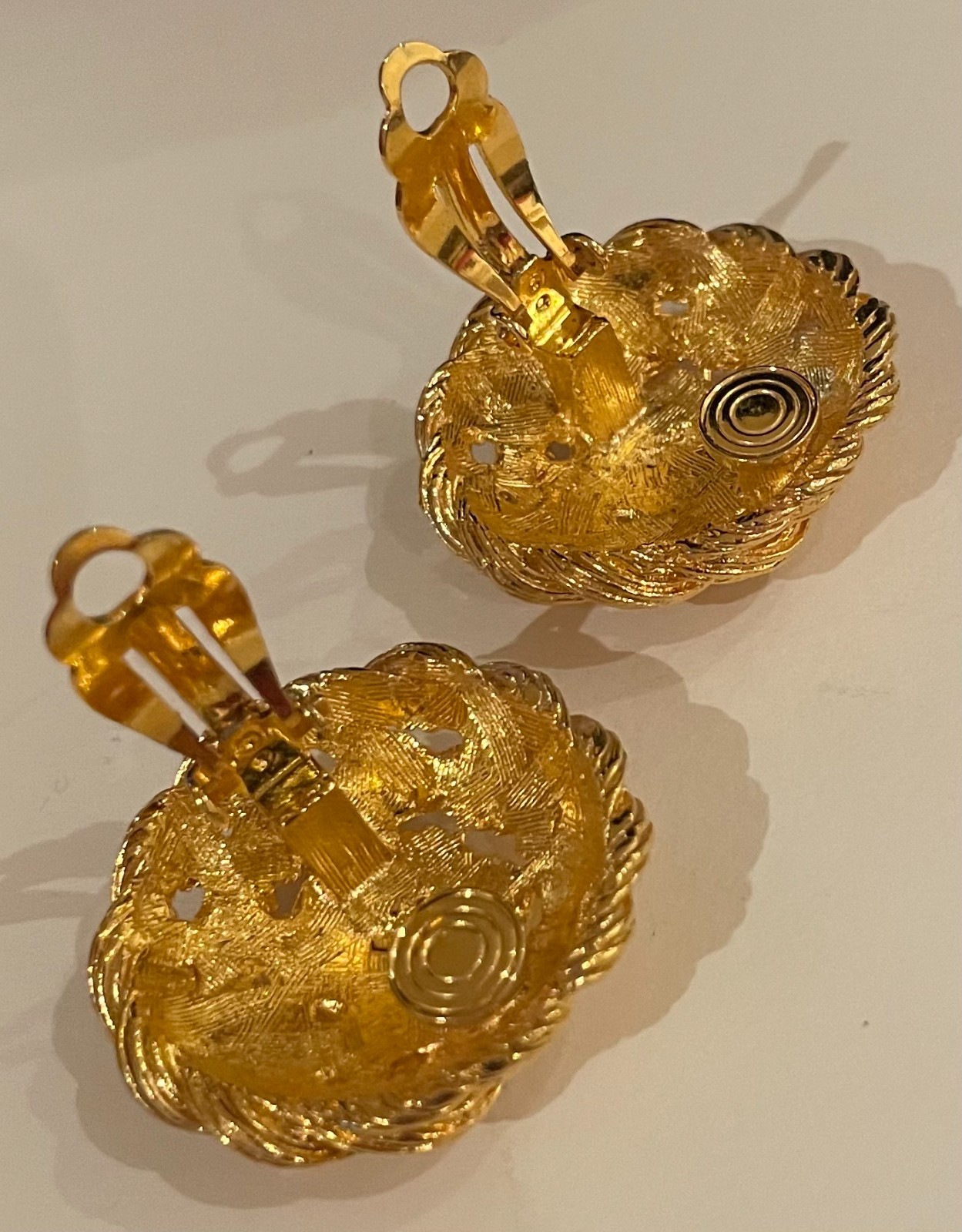 Vintage Anne Klein Gold-tone textured Multi Strand Rope Design clip-on Earrings.