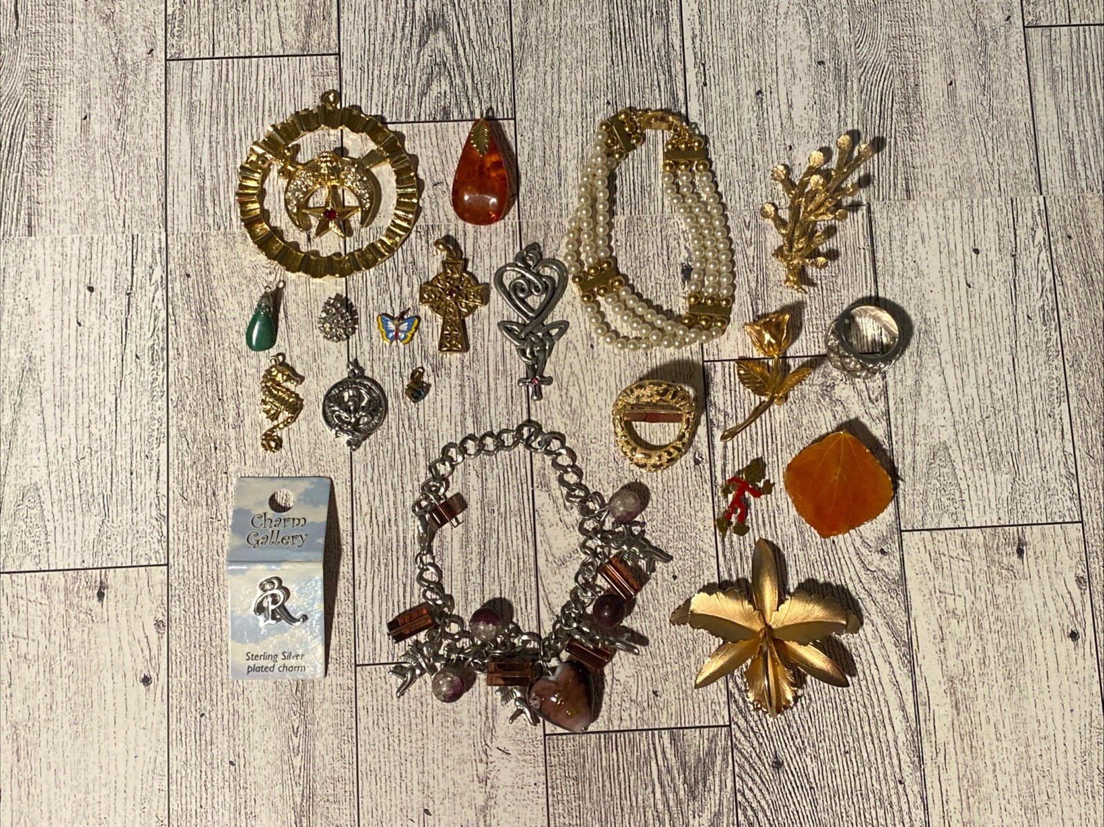Vtg-mod Jewelry Lot Rhinestone Enamel Glass Pins Pendants Ring Charms Bracelet