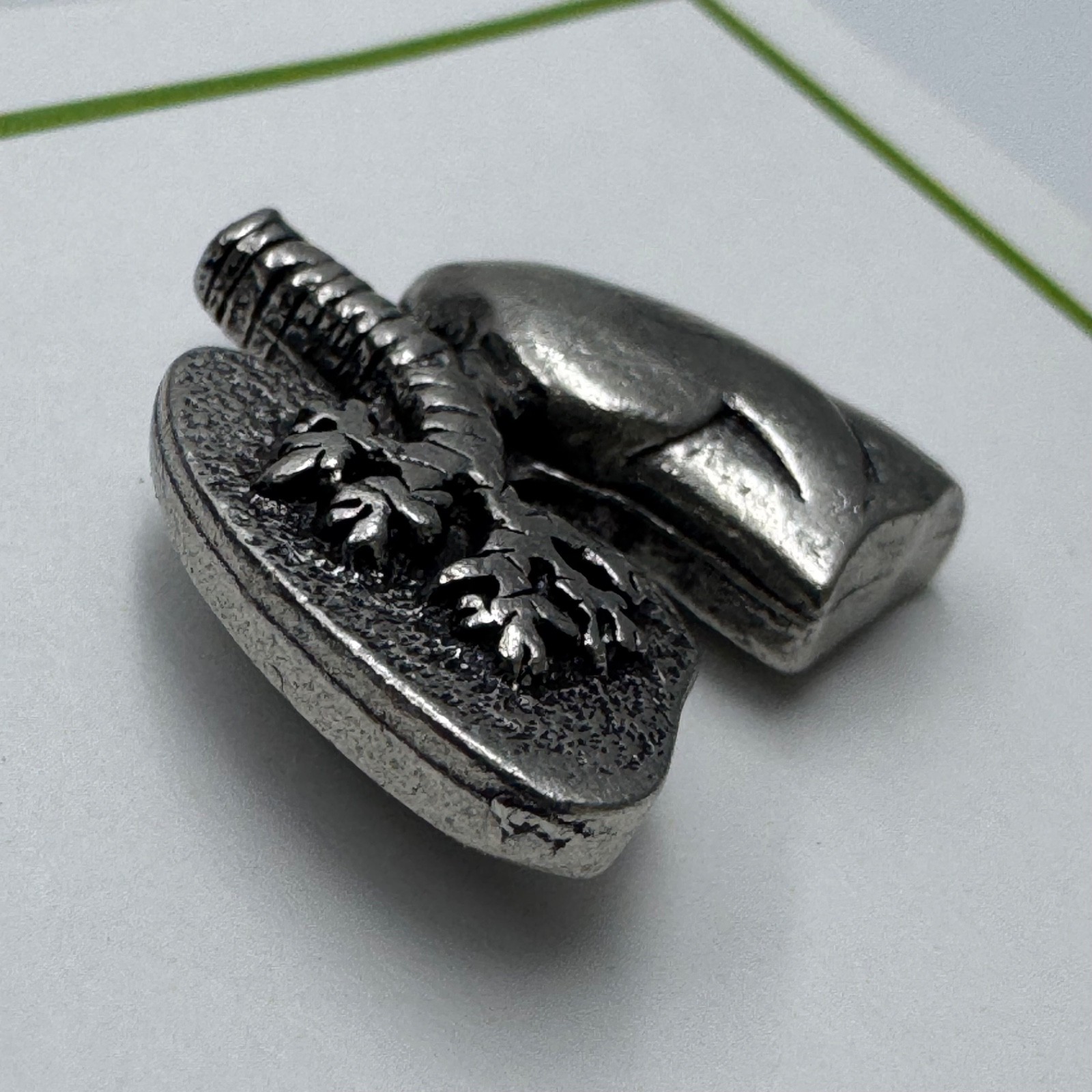 Vintage Handcast Pewter Lungs Anatomy Medical Lapel Pin Tie Tack