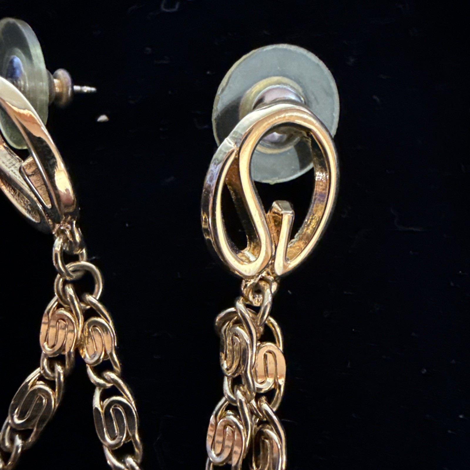 Extremely Rare St John’s Swinging Purse Earrings Gold Tone