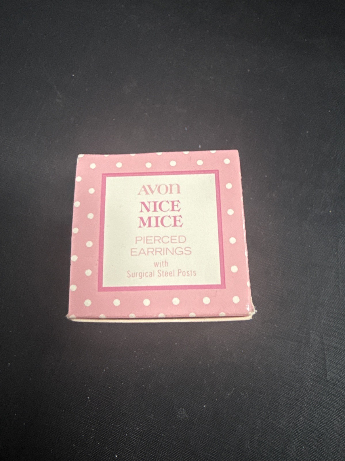 Vintage 1978 Avon Nice Mice Gold Tone Surgical Steel Post Piercd Stud Earrings