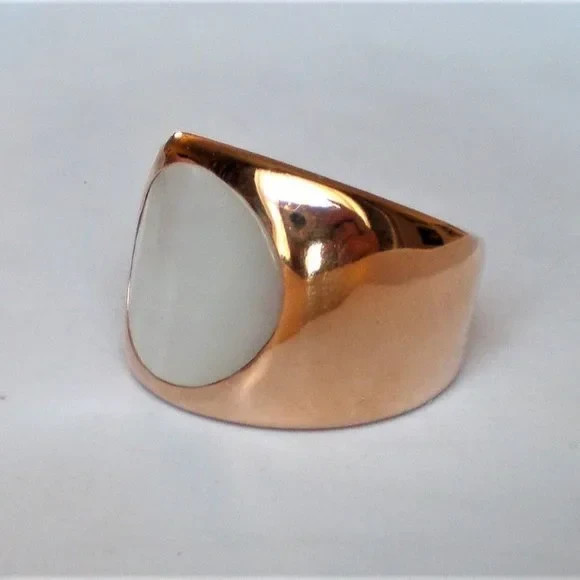 Designer Solid 18K 750 Rose Pink Gold Carved Mother Of Pearl Cocktail Ring 12.7g