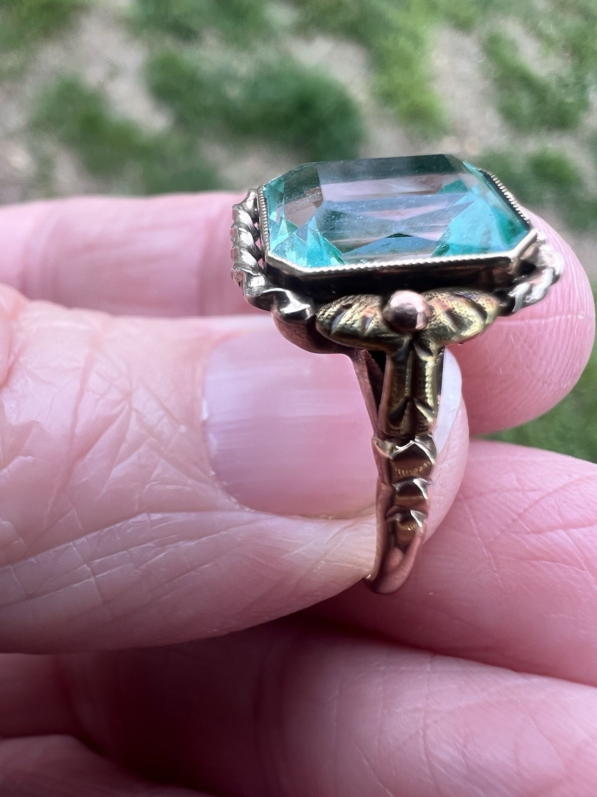 Vintage 10K Gold Blue Stone BDA Budlong Docherty and Armstrong Ring