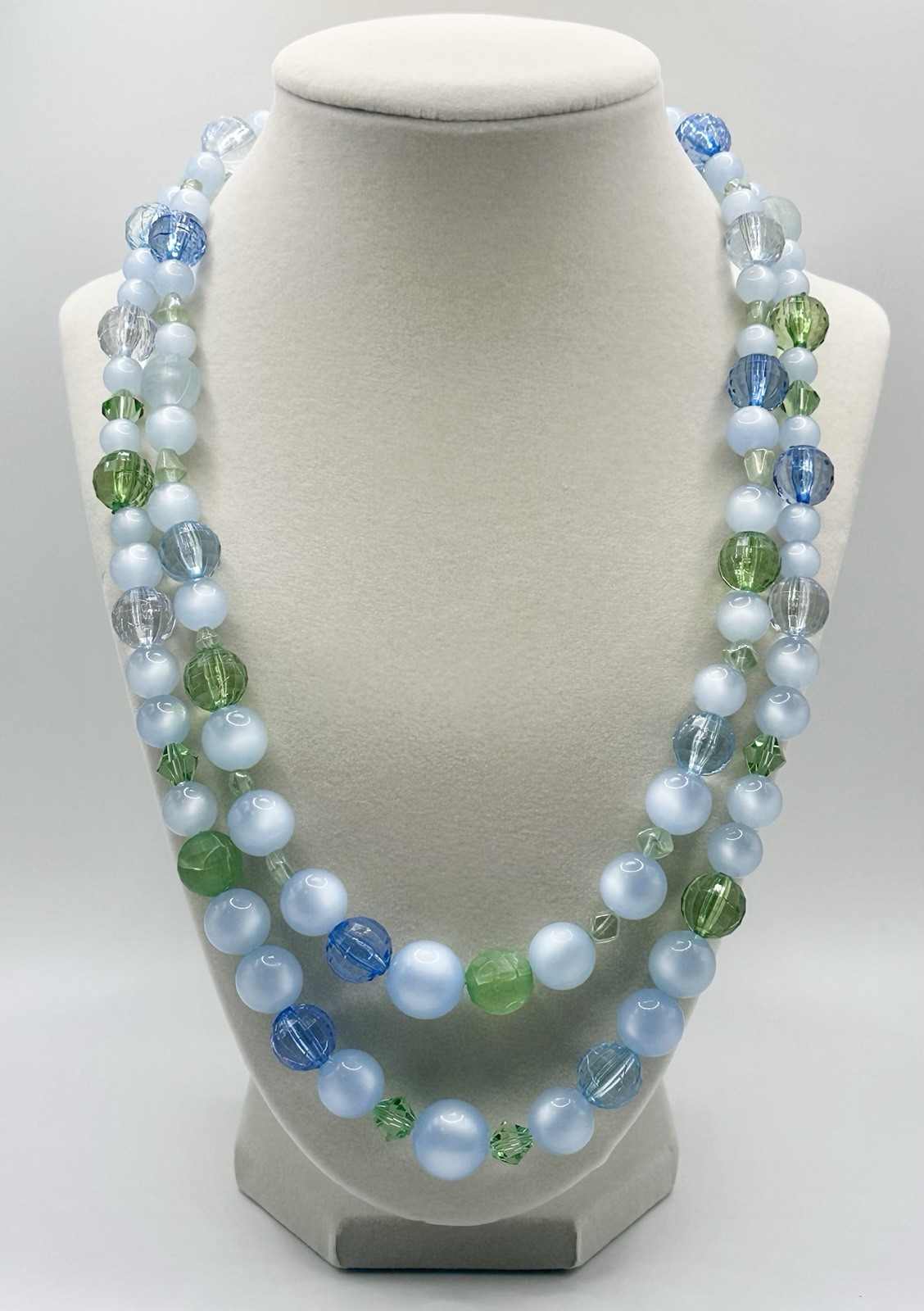 Vintage Moon Glow Blue Green Necklace Layered Lucite Acrylic Glass Beads 21-24”
