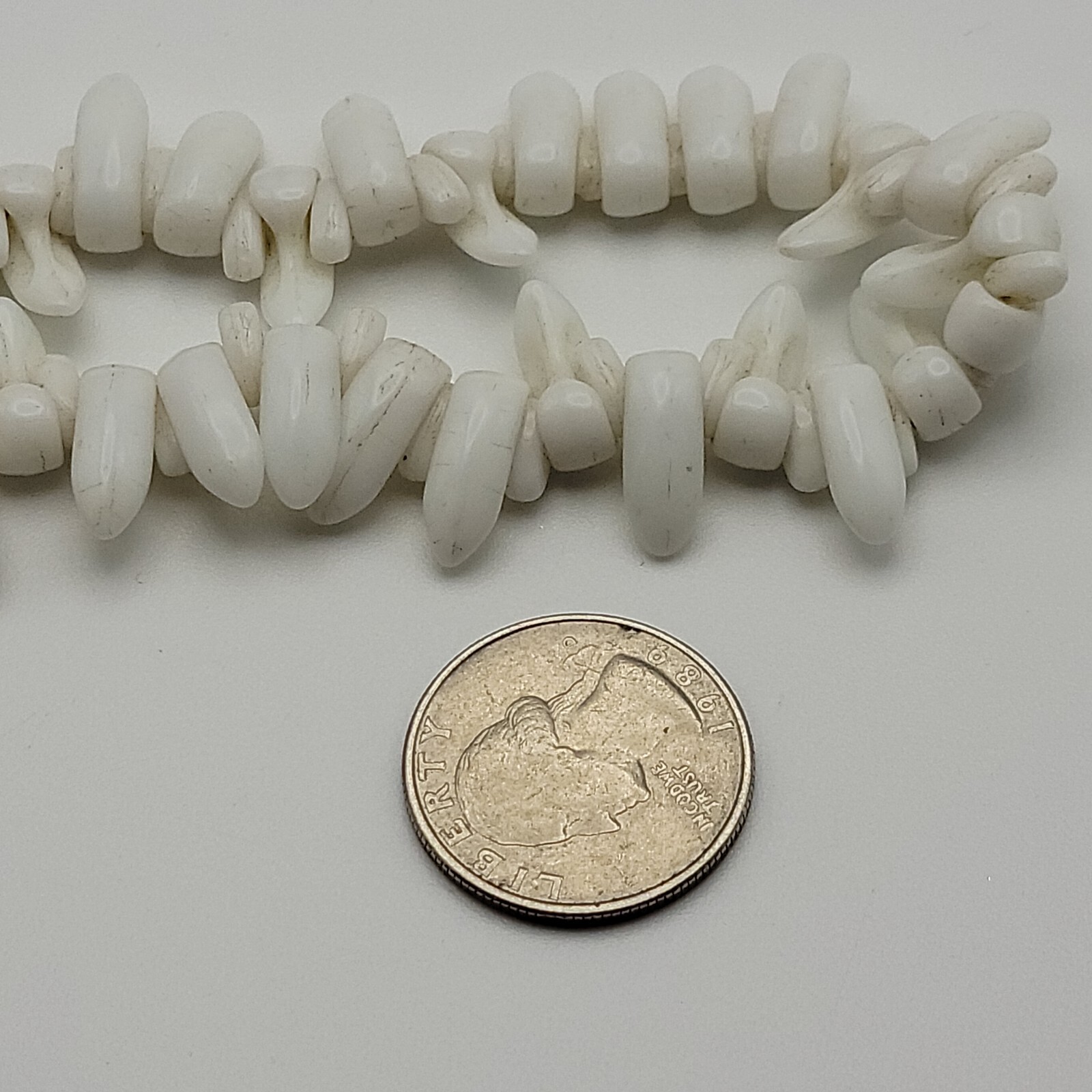 Vintage White Milk Glass Spike Beaded Tribal Choker Necklace 16.5 In Hook Clasp