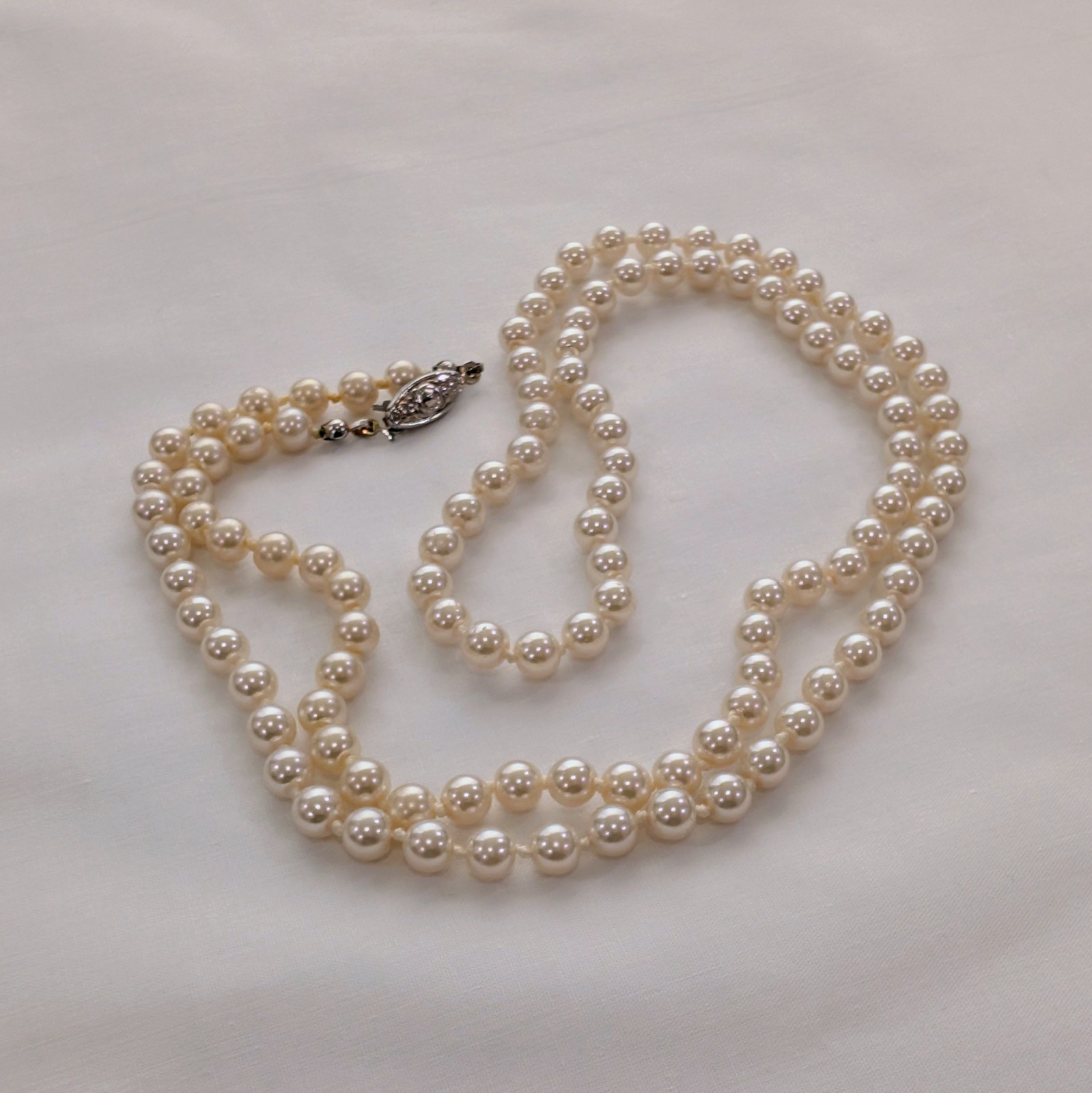 Vintage Glass Pearl Knotted Single Strand + Fish Hook Clasp Necklace 30″