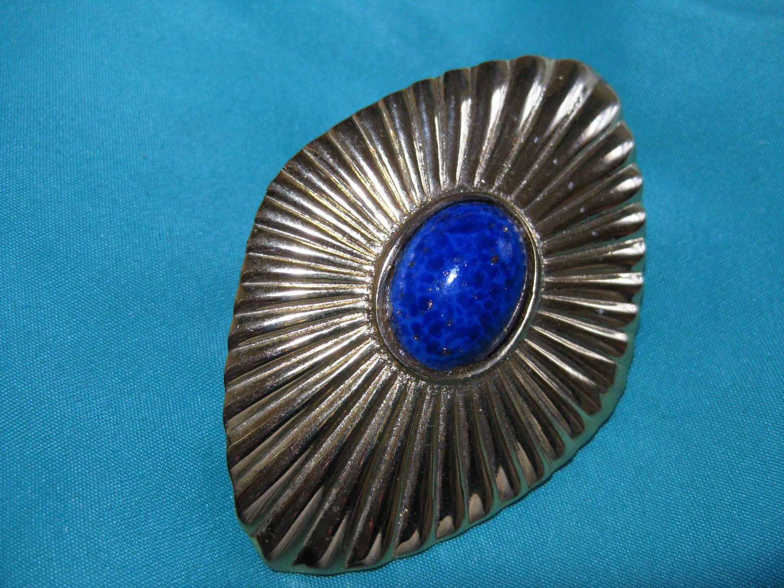 Vintage Gay Boyer Gold Plated Pendant 1985 blue lapis 2 3/4 inch scarf tie