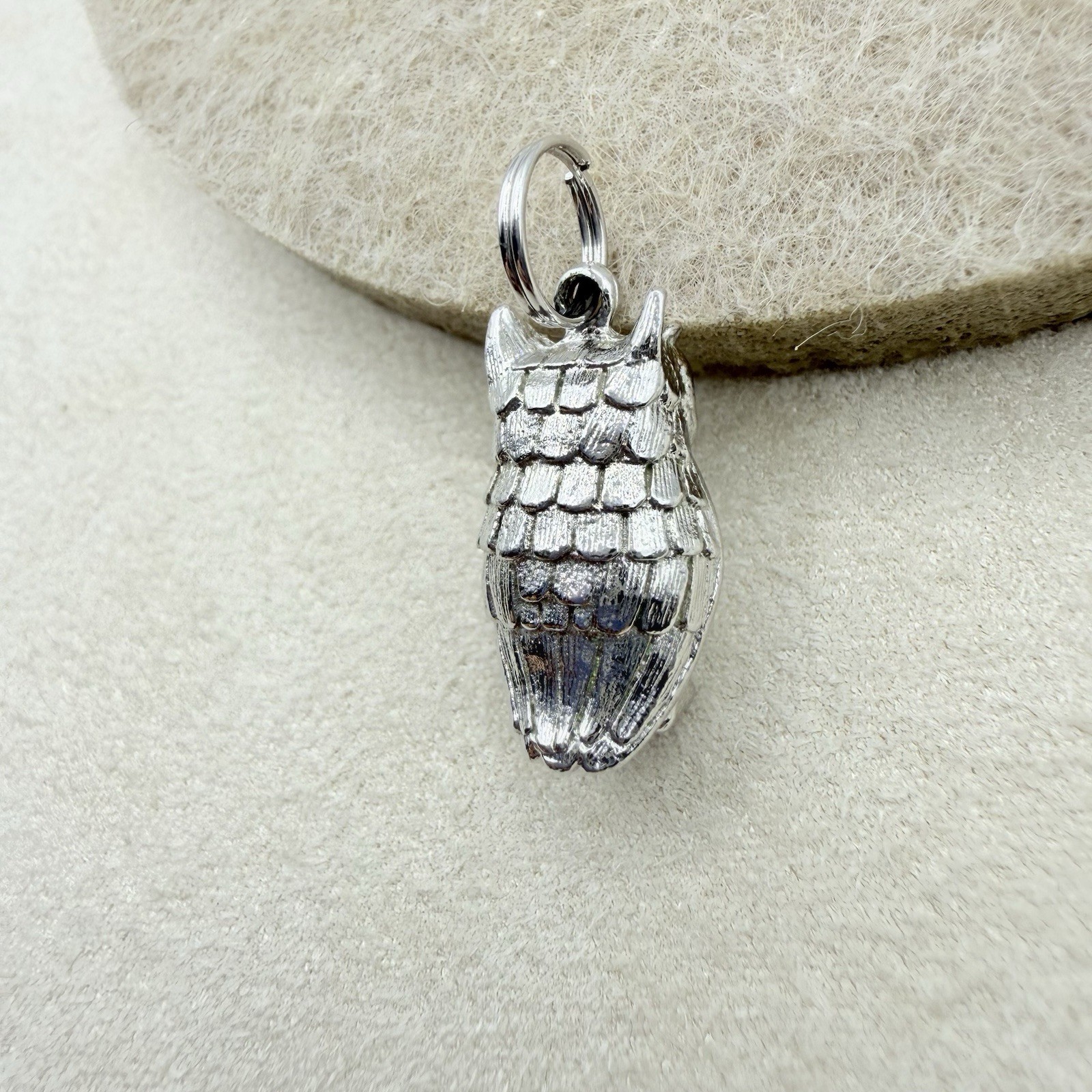 Vintage Silver Tone Owl Animal Dangle Drop Charm Pendant Jewelry Accessory