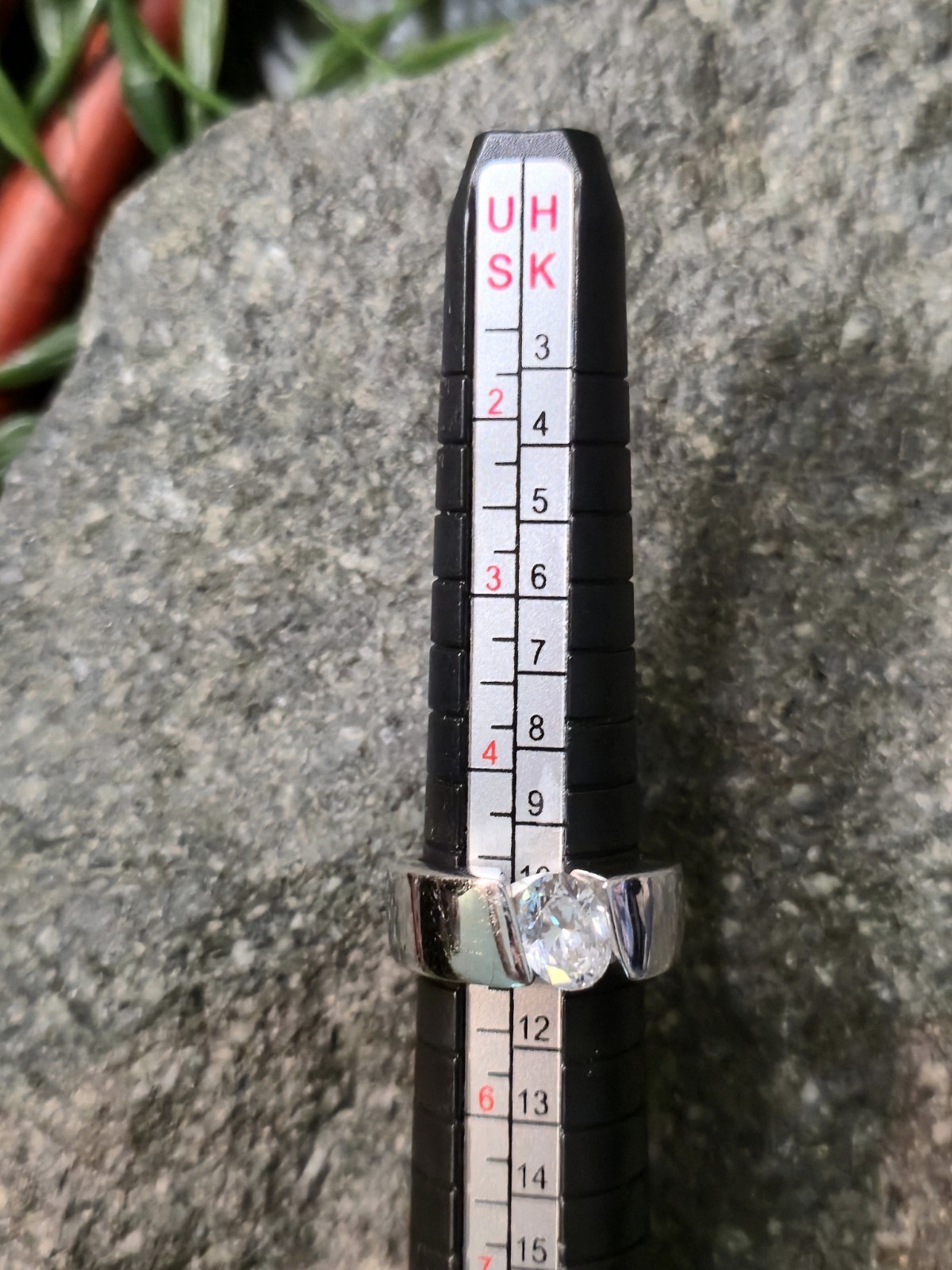 Vintage 925 Sterling Silver Modernist Tension Cubic Zirconia Ring Unisex-Size 5