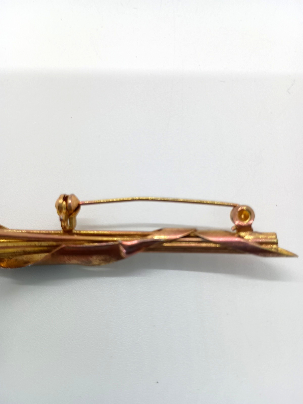 Vintage Gold Tone Brooch Pink Crystal Bead Spray Cattail VGC Retro