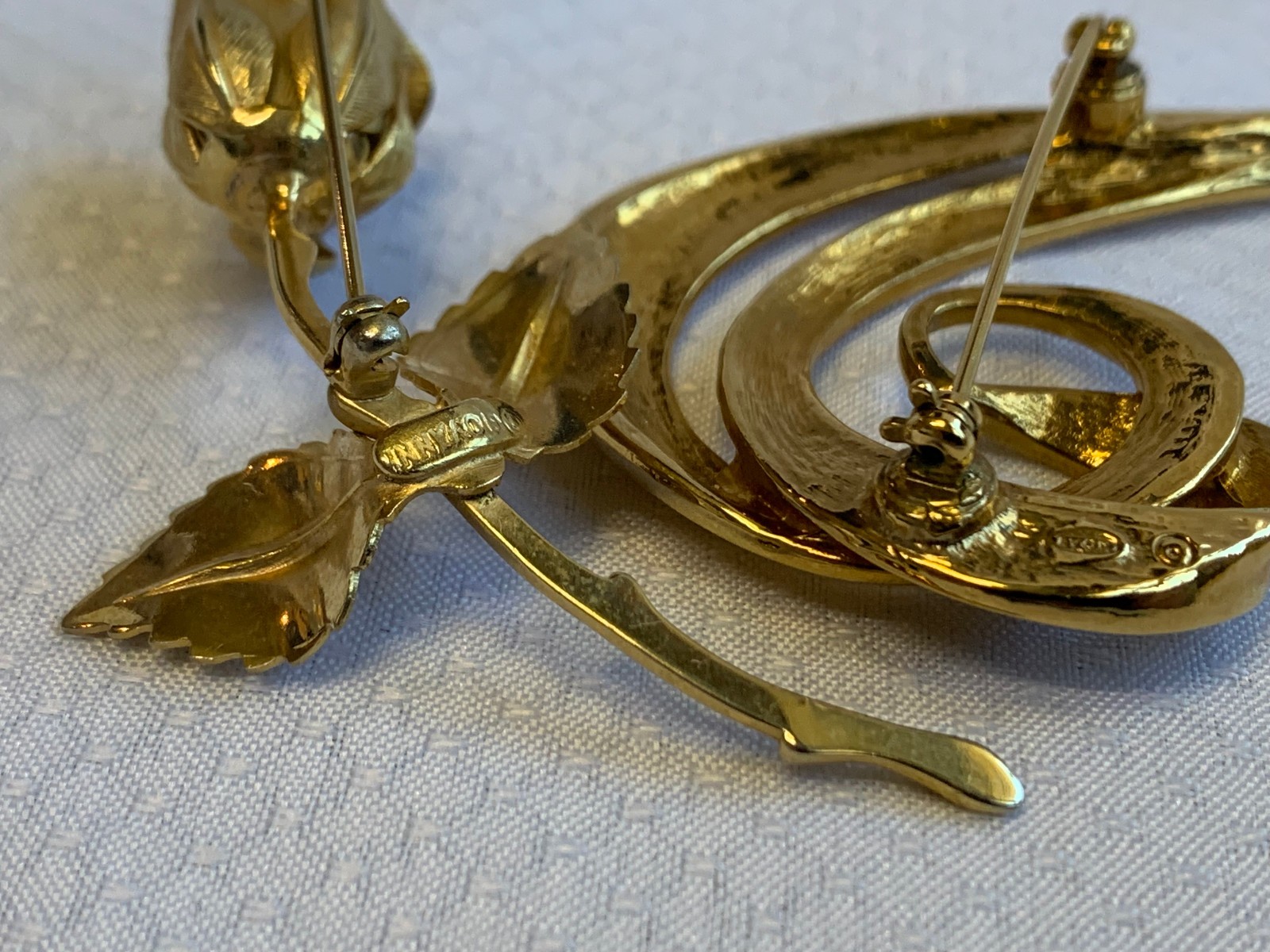 Vtg Brooch Lot Giovanni Gerrys Monet Sarah C Avon Scatter Pins Costume Jewelry