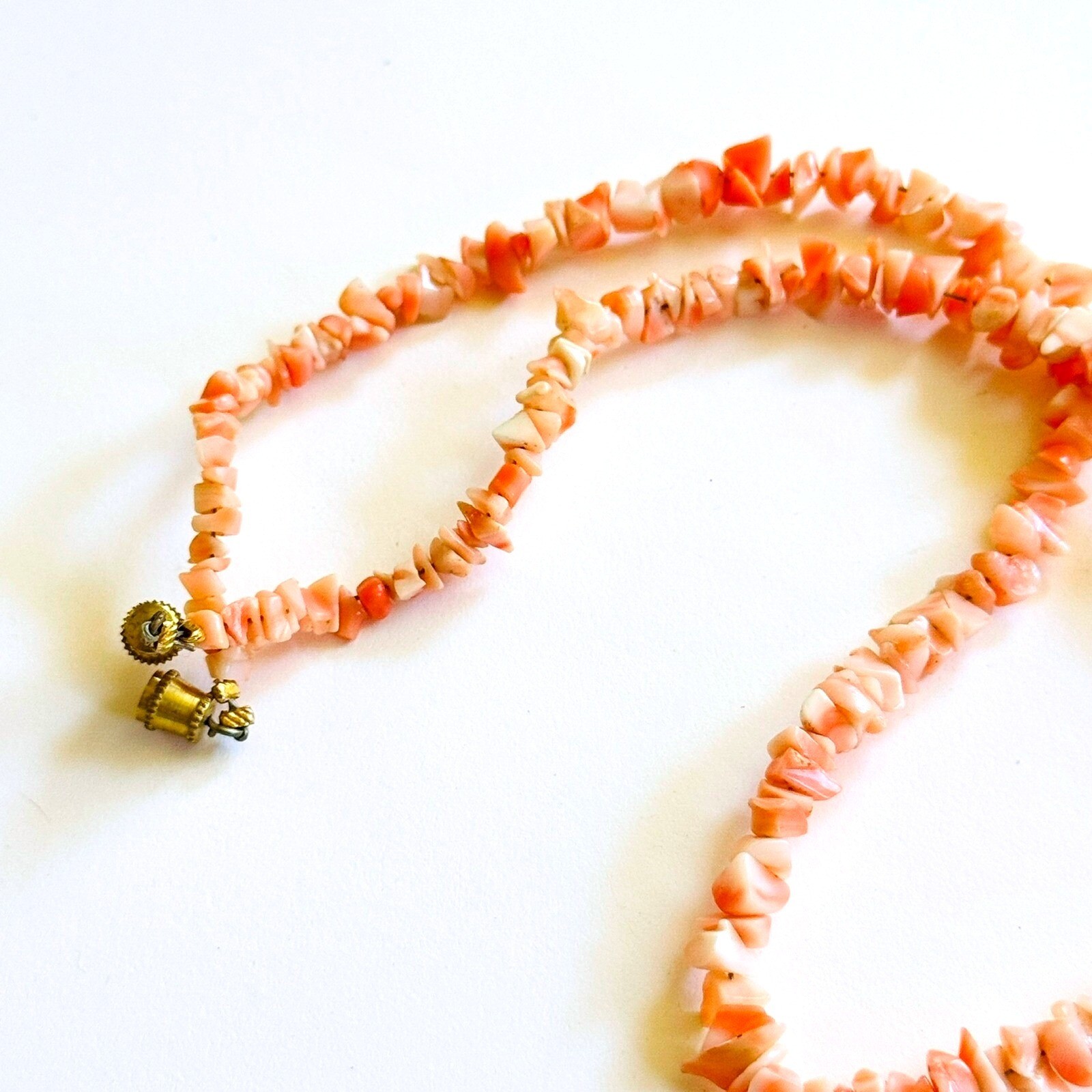 VTG Mediterranean Pink chip Coral Natural Necklace dainty Genuine Italy 17″L