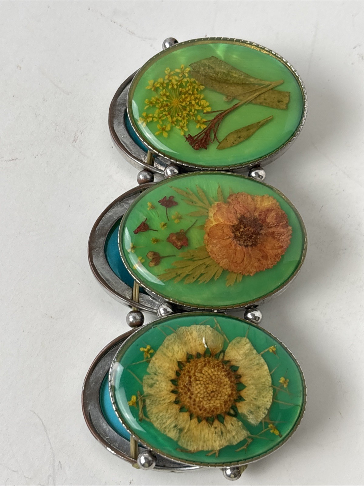 Vintage Dried Flowers Bracelet Pressed Lucite Resin Stretch Band