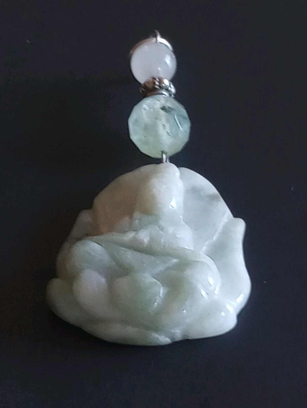 ESTATE HAND CUT JADE QUAN YIN ON A LOTUS W/ HEALING WATER PENDANT JEM STONES