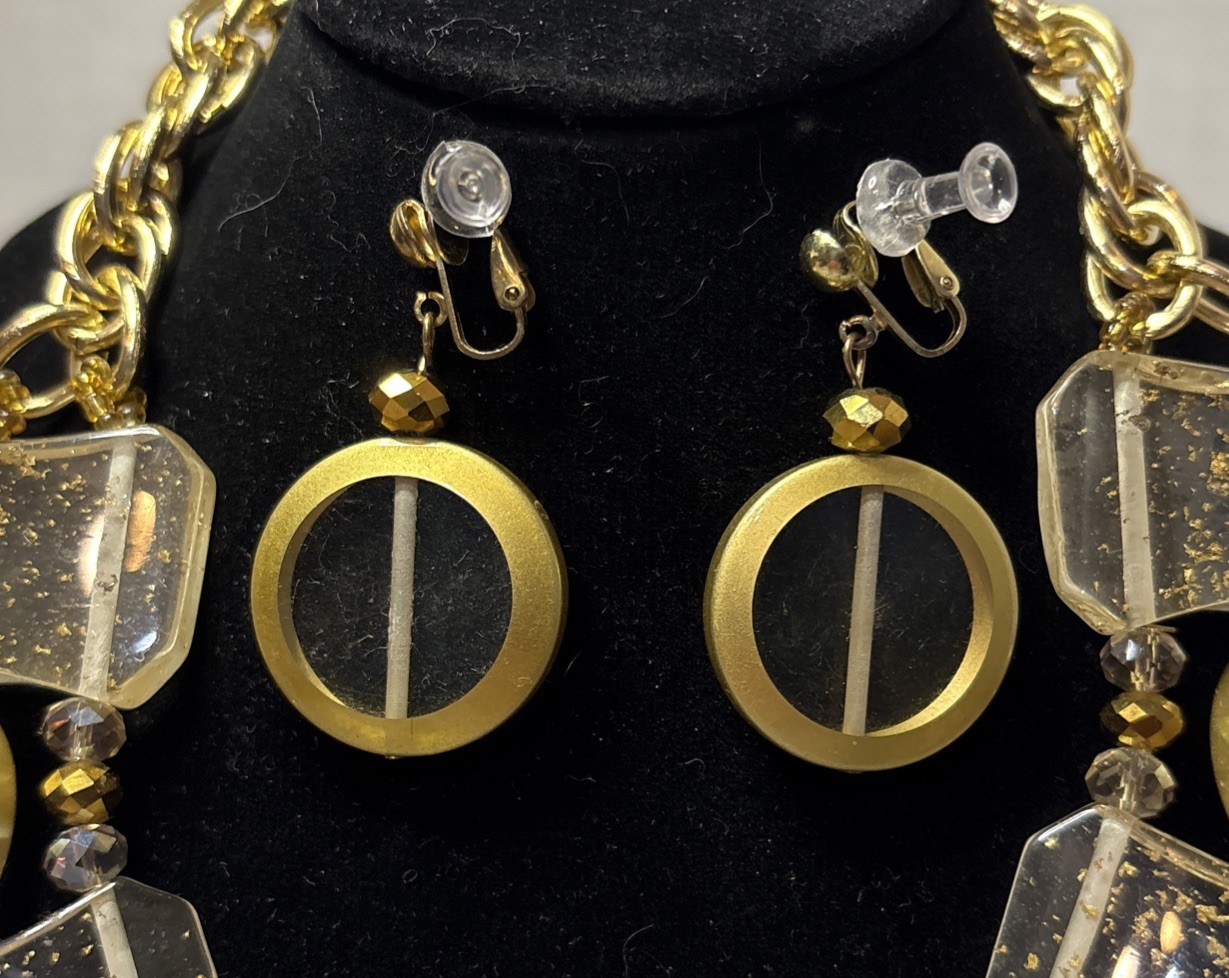 Vintage Chunky Statement Clear Lucite With Gold Flecks Demi Parure Set