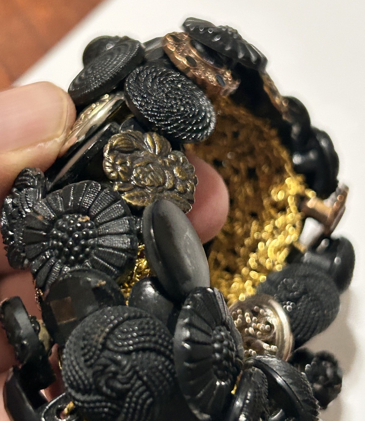 VTG 70s Mid-Century Buttons Treasure Bracelet Crochet Black/Gold Victorian Style