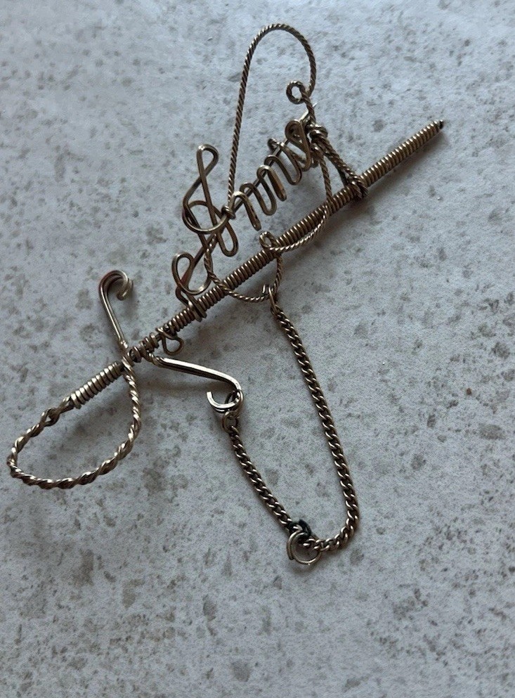 Antique Gold Filled ? Unmarked Removable Sword Sheath Pin Brooch Name? Read H4