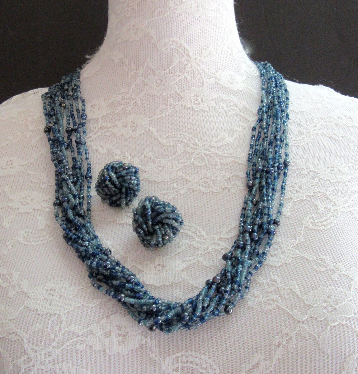 Vintage blue & gray torsade beaded necklace & clip on earrings MCM – Mid Century