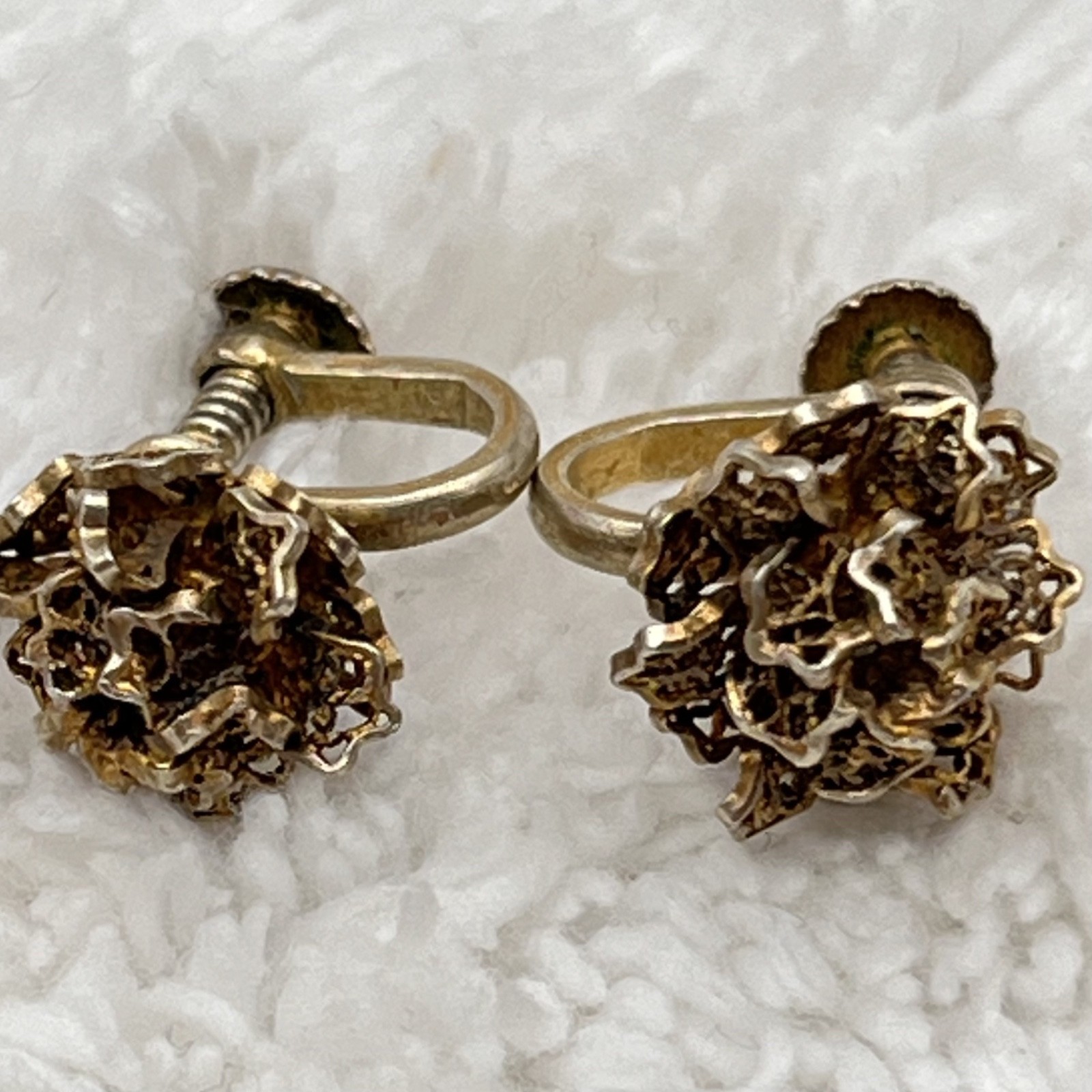 Vintage Sterling Silver Earrings Brutalist Flower Screwbacks Gold Washed 5 Grams