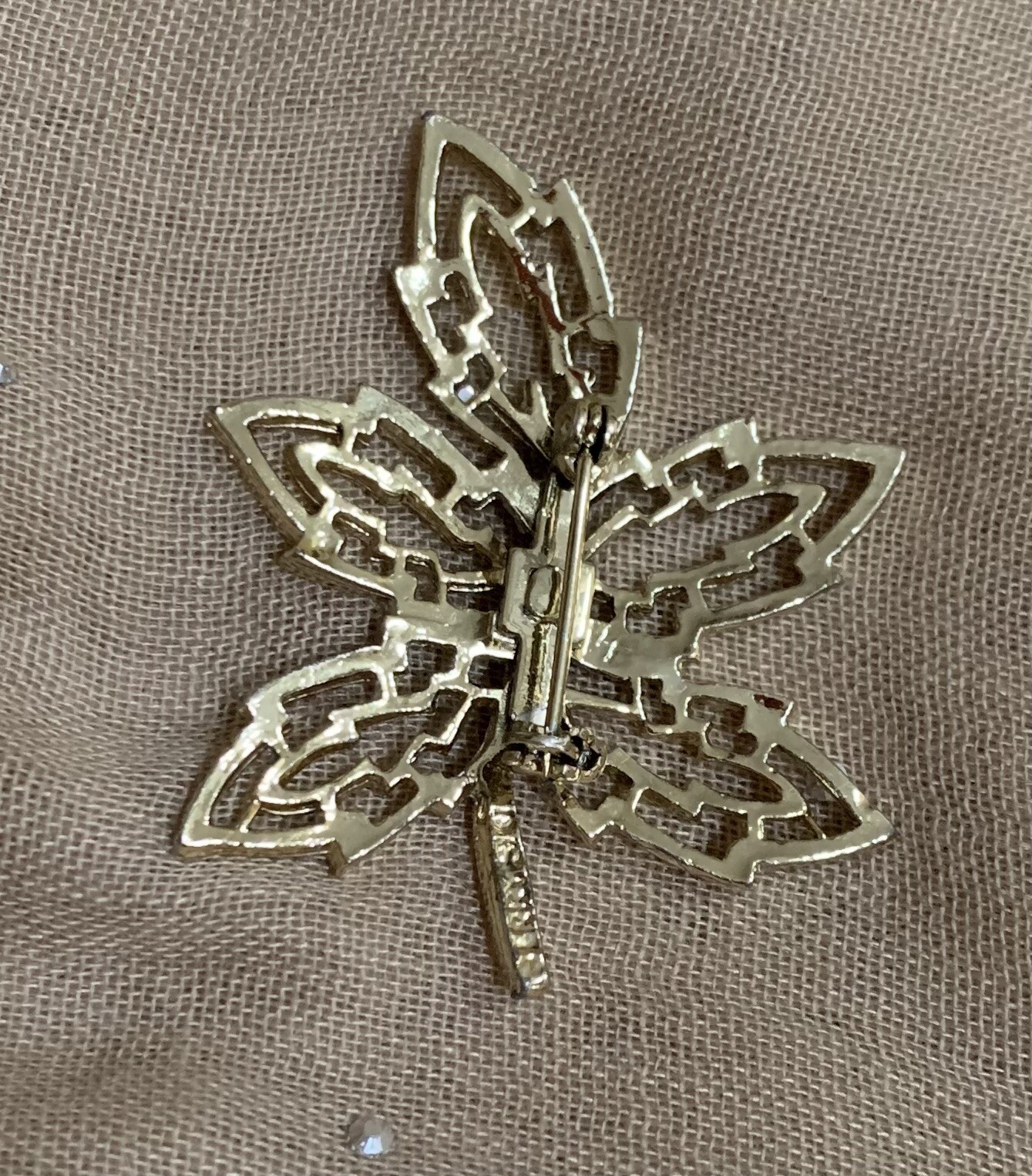 Vintage, Gold-tone, GERRYS Maple leaf Brooch. Approximately 2”x1.5”.
