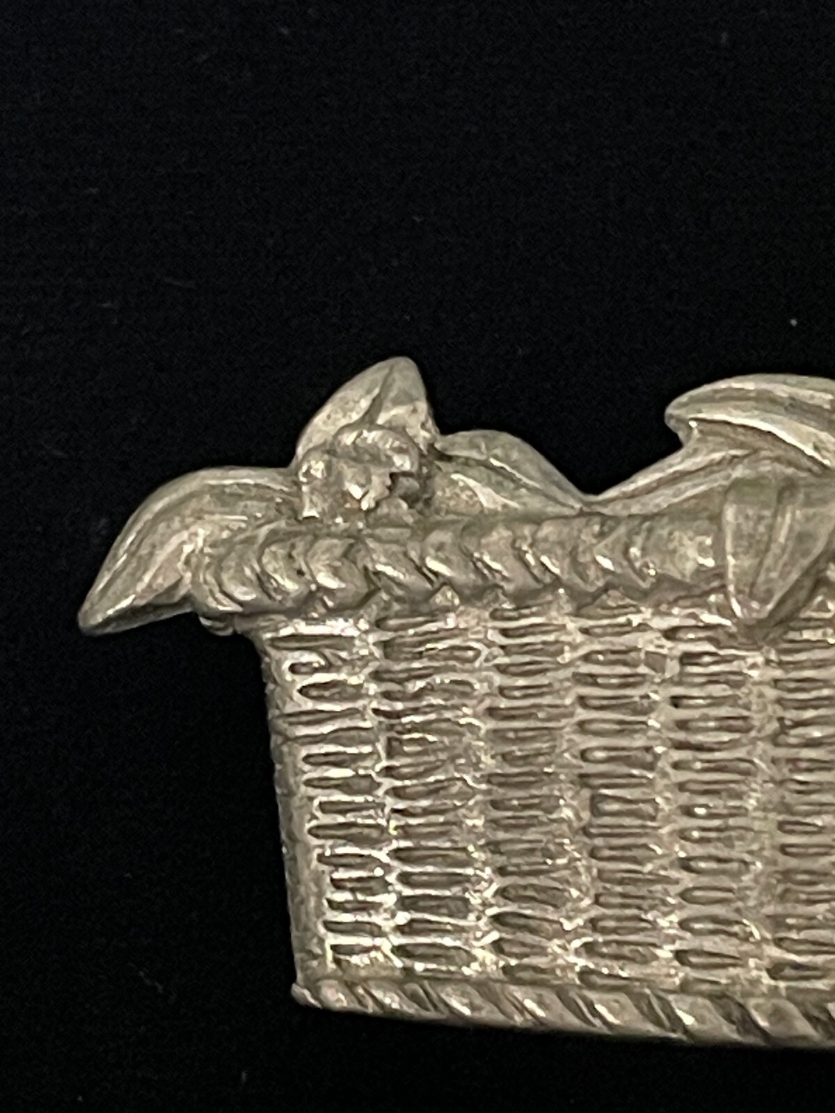 VTG Flower Brooch Pewter Picnic Basket Signed Clift Pin FREE SHIPPING