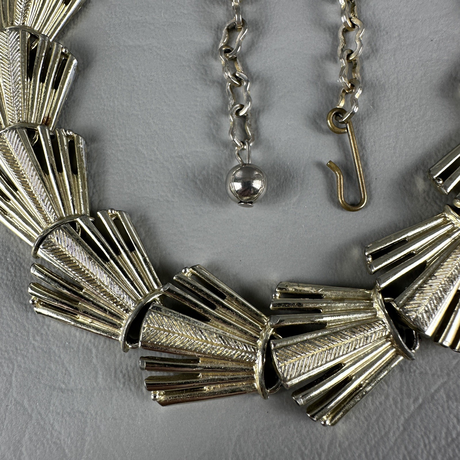 Vintage Art Deco Link Necklace Gold Tone Fan Statement Adjustable 13–14″