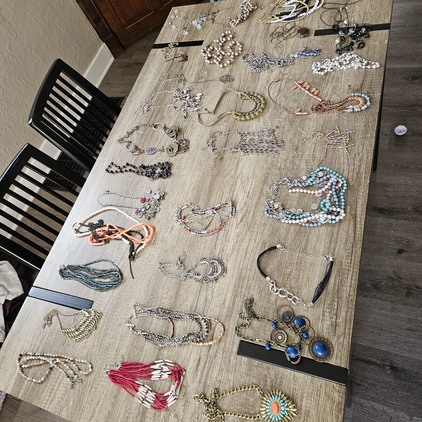 Premier Designs Jewelry HUGE 8+ lbs Necklace Lot 50 Necklaces Modern
