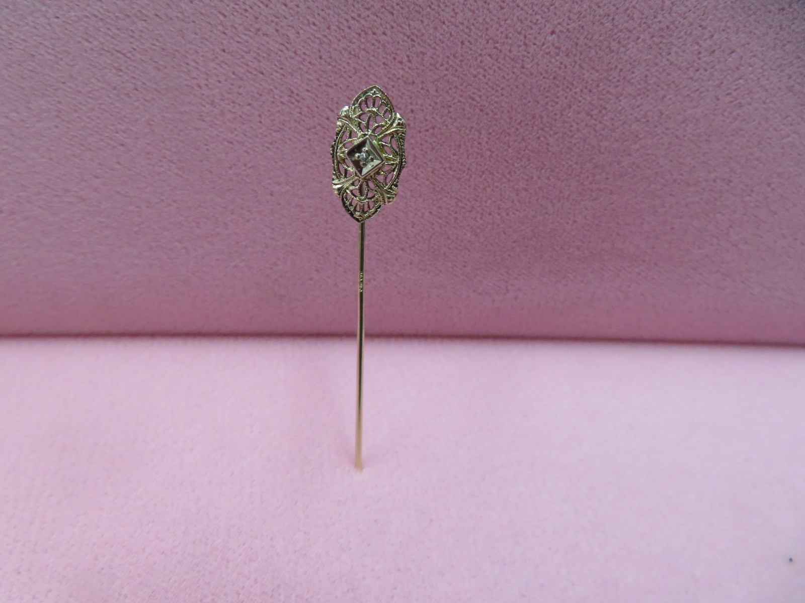 Vtg BDA 14K Solid Y. Gold Stick with 1/20 12k GF Diamond Top Stick Pin 1.13 G