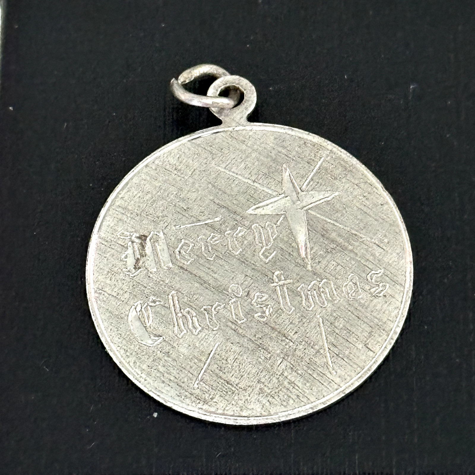 Vintage 925 Sterling Silver Merry Christmas 1970s Engraved Circle Charm Pendant