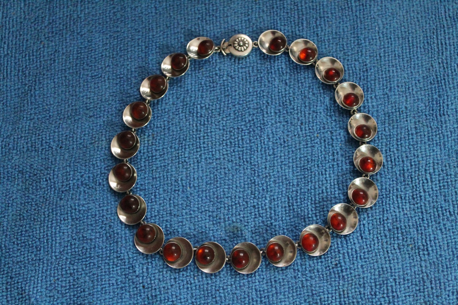 NE Neil Erik FROM Denmark Cognac Amber Cabochon Round 925 Sterling Choker