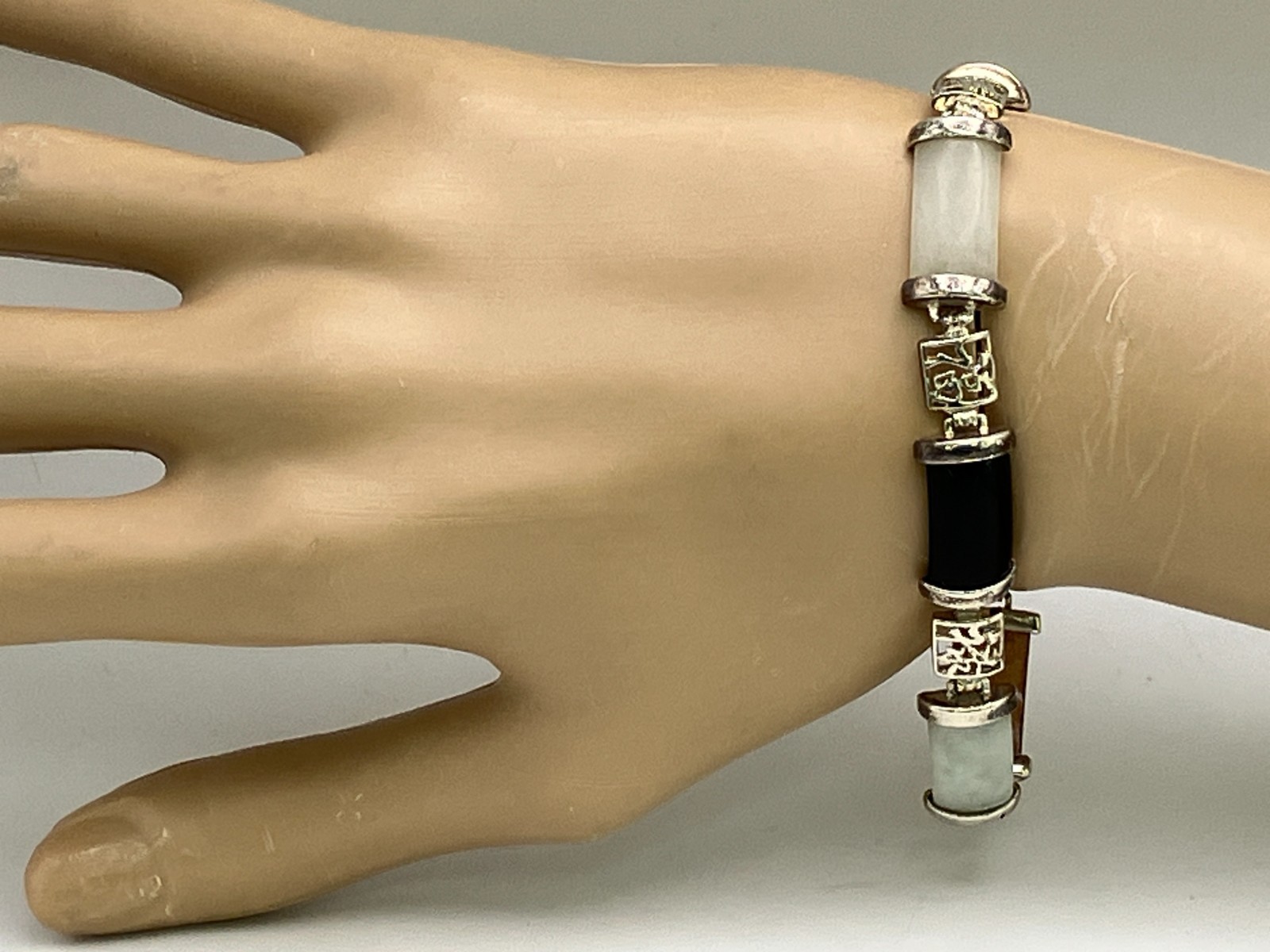DBJ Dee Berkley Sterling Silver Chinese Character 7.5 Inch Jade Link Bracelet