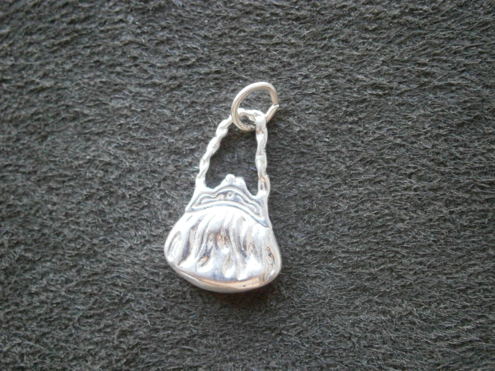 Purse Handbag Vintage Solid Shiny Sterling Silver Bracelet Charm Pendant 3.1g