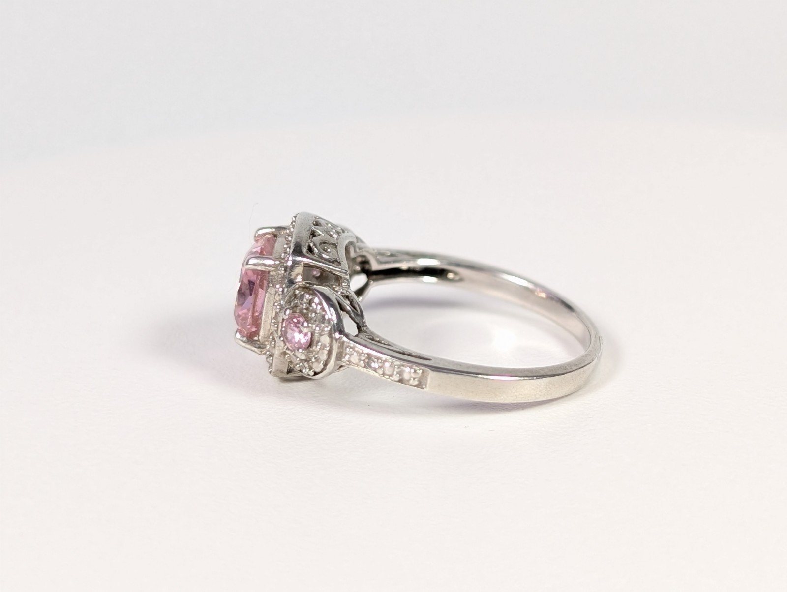Vtg Sterling Silver 925 Pink CZ Cushion Cut Halo Ring w/ Side Stones H925 Size 7