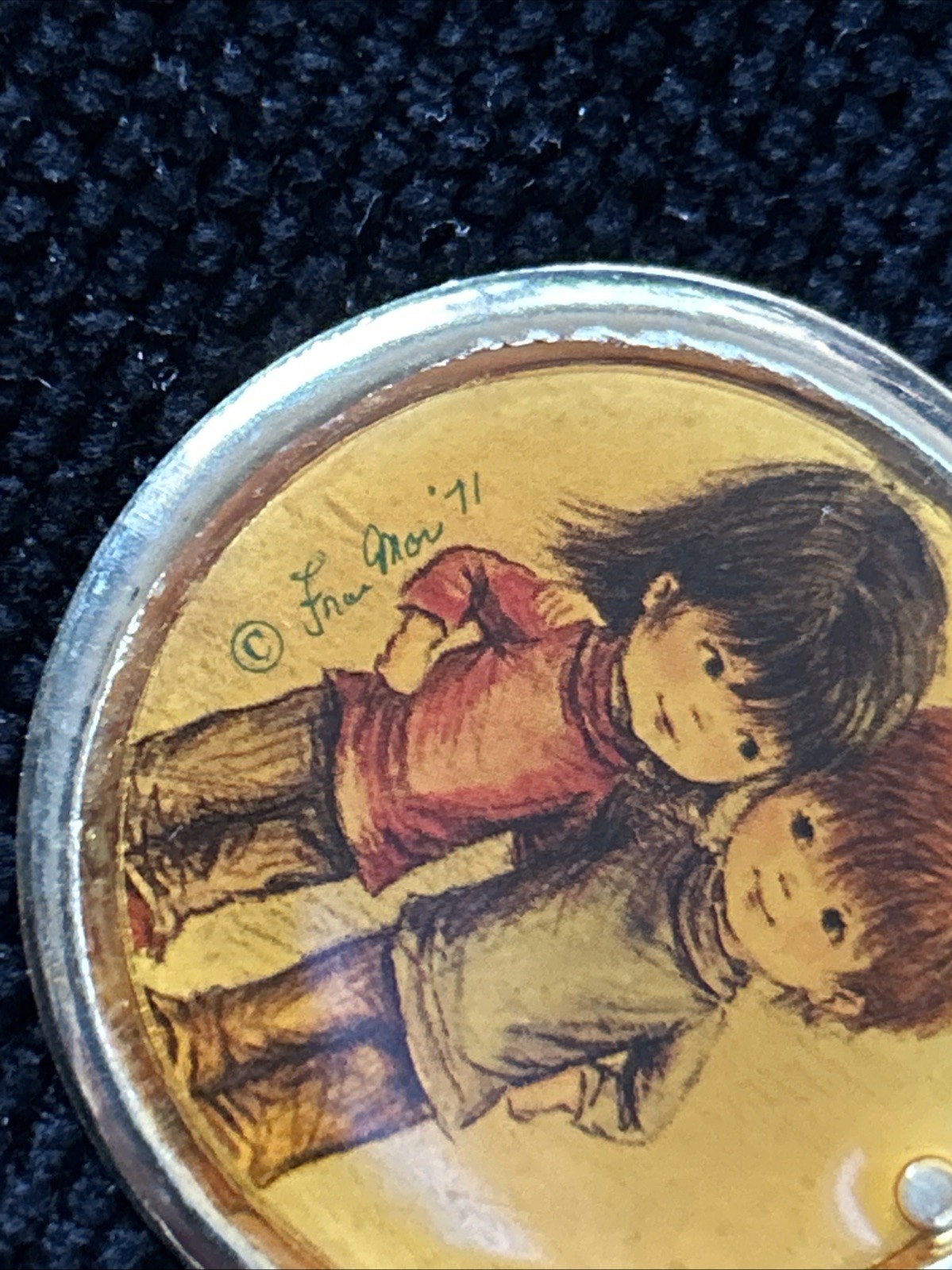 VINTAGE 1971 Fran Moore Moppetts Best Friends Necklace Gold Tone