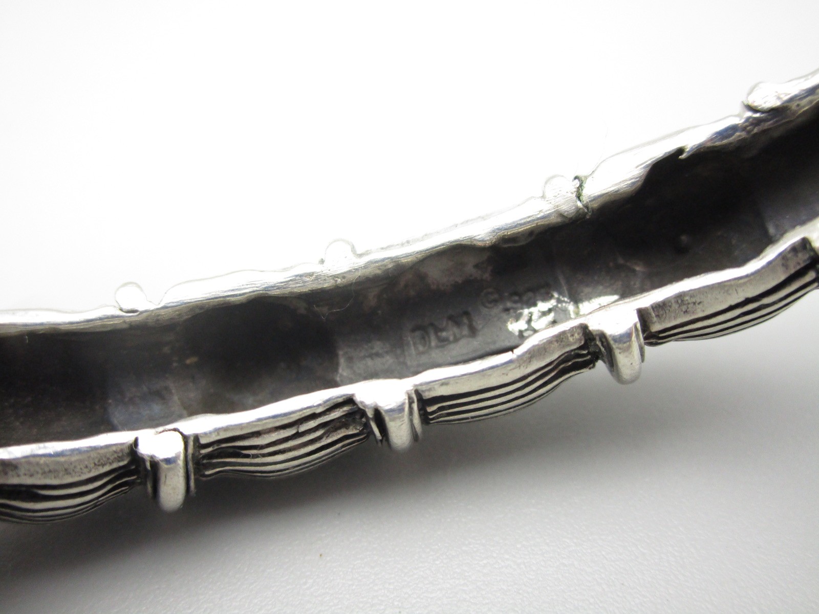 UNUSUAL DIAN MALOUF HEAVY STERLING SILVER FLUTED CUFF BRACELET 63G