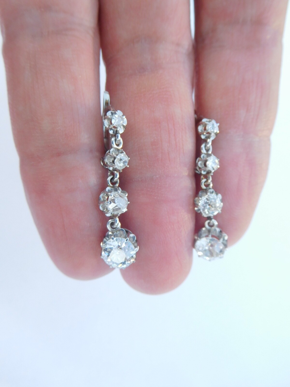 French Art Deco 850 900 Platinum Approximately 2 Carats Diamonds Earrings 💎