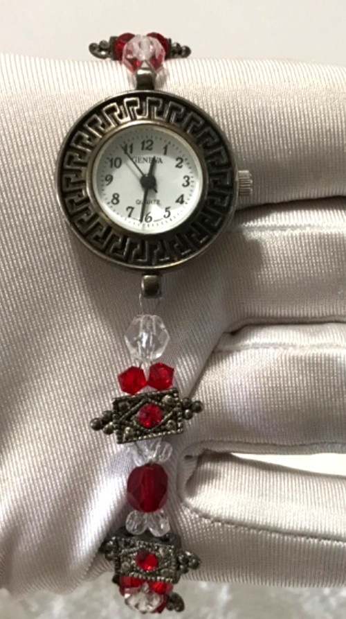 Vintage Geneva Red Clear Beads Ladies Watch Bracelet Silver Tone New Battery