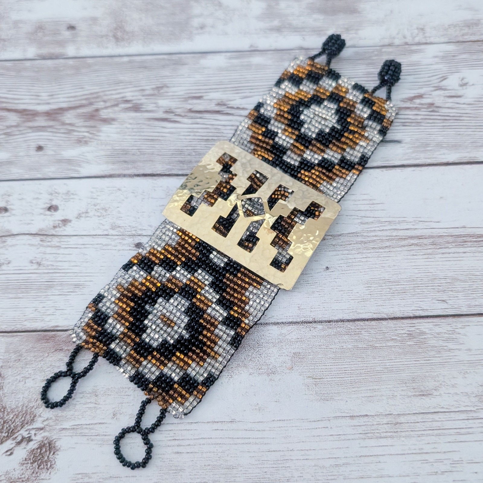 Vintage Bracelet Beaded with Gold Tone – Wide Bracelet