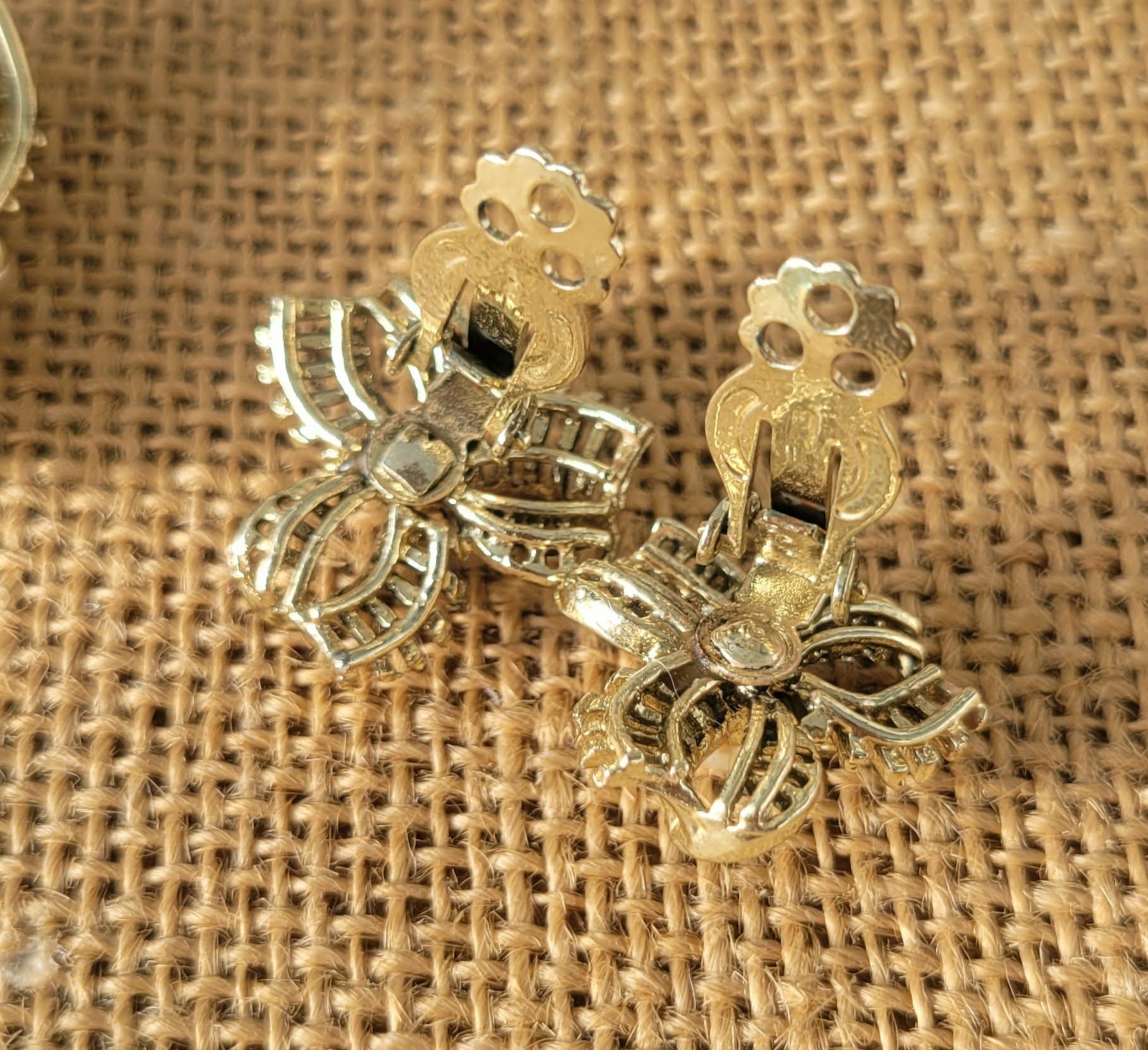 Vintage Faux Pearl Bow Pin Brooch & Clip Earring Set, 1970’s Gold Tone Jewelry