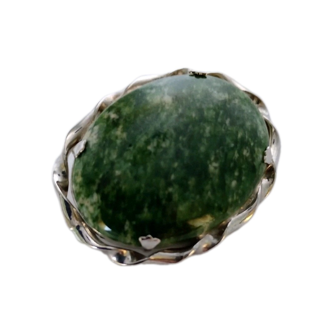 Vintage Green Stone Brooch Silver Tone Pin Victorian Style 1 3/4 by 1 1/4 in