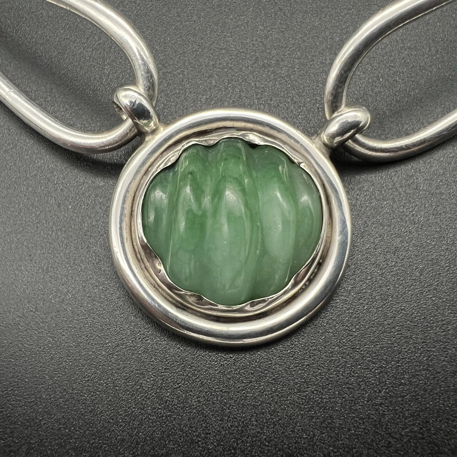 Vintage Carved Green Jade Modernist Sterling Silver Choker Collar Necklace 44g