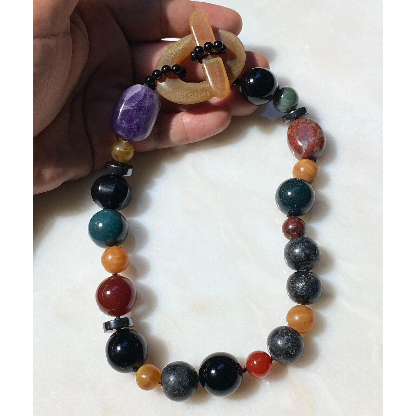LARGE VINTAGE MIXED GEMSTONE MULTICOLOR BEAD ARTIST MADE NECKLACE HORN CLASP 19″